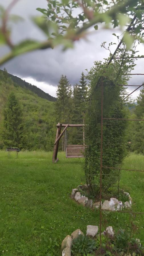 Родинна Оселя Slavske Bagian luar foto